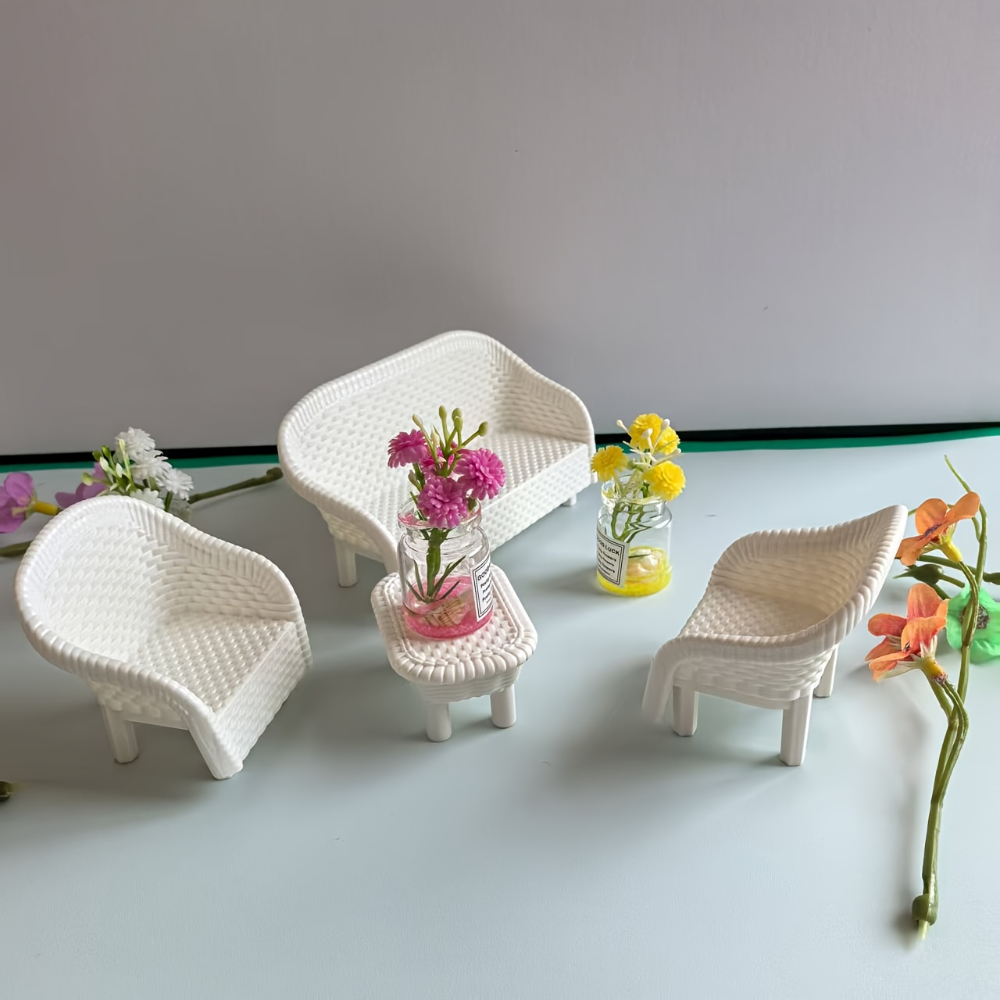 4 Mini Coffee Table and Chair  - Kitchen Queen recension och pris